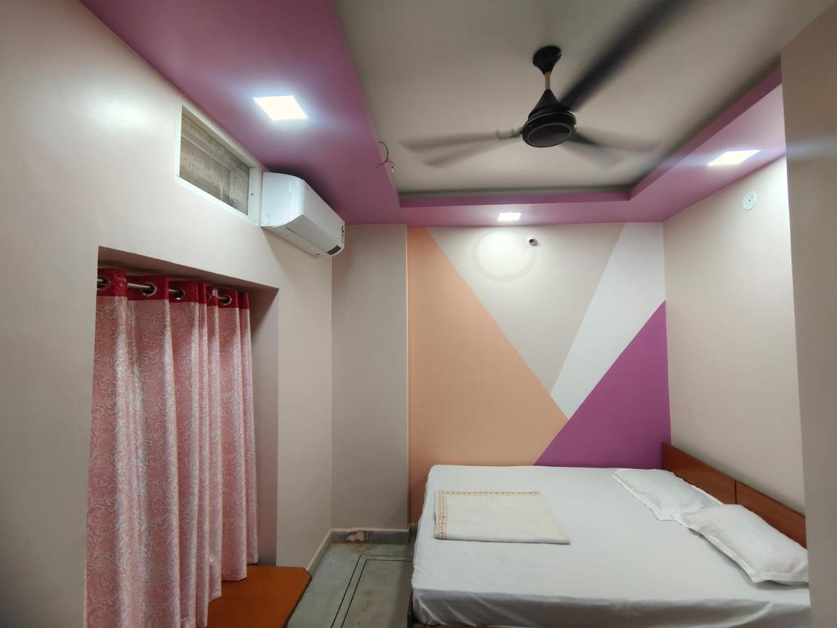 אויאיין Hotel Anjali מראה חיצוני תמונה