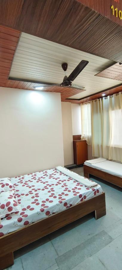 אויאיין Hotel Anjali מראה חיצוני תמונה